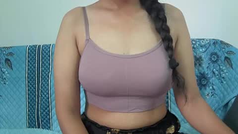 Snapshot of ishika_singh_ chatting on June 2026 01:56:01 AM ishika_singh_ online show from June 2026 01:56:01 AM