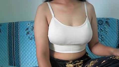 Snapshot of ishika_singh_ chatting on July 2026 03:20:02 AM ishika_singh_ online show from July 2026 03:20:02 AM