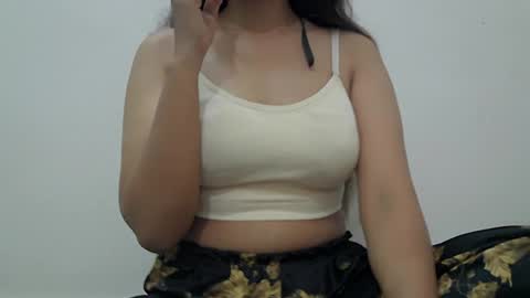 Snapshot of ishika_singh_ chatting on July 2026 04:43:02 PM ishika_singh_ online show from July 2026 04:43:02 PM