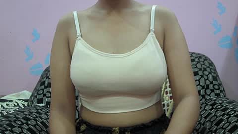 Snapshot of ishika_singh_ chatting on July 2026 01:56:01 AM ishika_singh_ online show from July 2026 01:56:01 AM