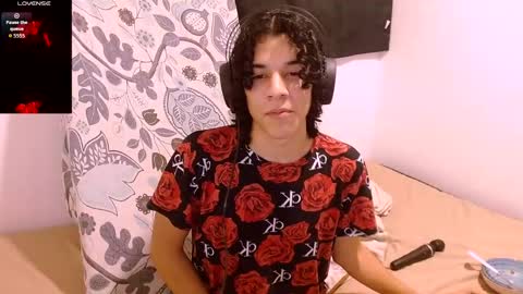 Isidro online show from February 2026 12:26:01 AM