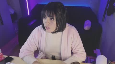 Snapshot of isis_diosa chatting on February 2025 05:10:01 AM Ana Maria online show from February 2025 05:10:01 AM