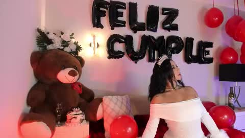 Isis Larah online show from February 2026 12:50:02 PM