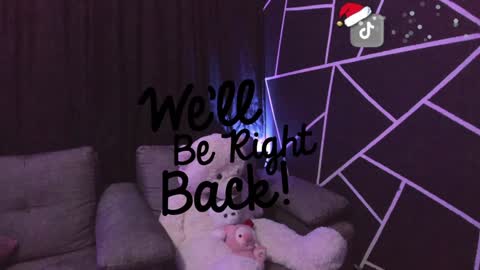 Isis Independent model online show from December 2024 10:45:01 PM