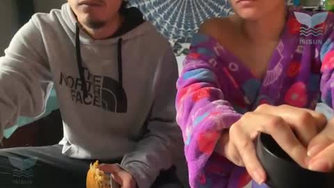 Isis SUN online show from January 2026 12:53:02 PM