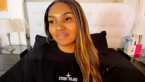 Vanessa online show from March 2026 11:28:02 AM