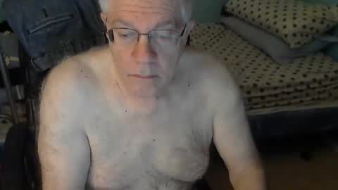 islesman22 online show from December 2024 11:17:01 AM