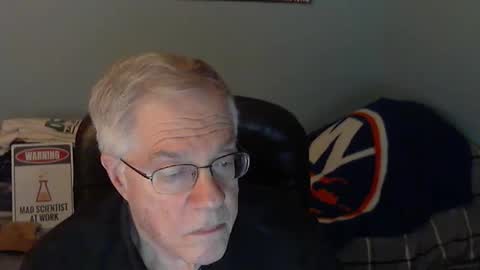islesman22 online show from December 2025 02:05:01 AM