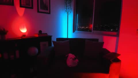 Snapshot of isnotforeveryone chatting on March 2025 11:49:02 PM Julyane online show from March 2025 11:49:02 PM