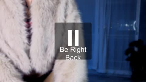 Snapshot of isnotforeveryone chatting on January 2026 12:14:02 AM Julyane online show from January 2026 12:14:02 AM