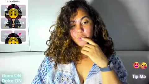 Snapshot of isobel_adams20 chatting on September 2025 12:21:01 AM Isobel Adams online show from September 2025 12:21:01 AM