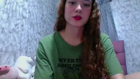 Snapshot of issa30213 chatting on December 2024 04:04:02 AM Issa online show from December 2024 04:04:02 AM