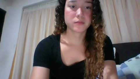 Issa online show from April 2026 01:01:02 AM