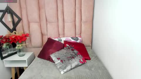 Snapshot of issa_milf__ chatting on June 2026 12:21:02 PM ISSA MILF online show from June 2026 12:21:02 PM