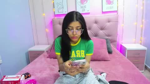 Issa  online show from October 2025 03:50:02 AM