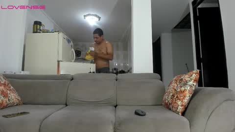 Isabella  online show from November 2025 07:47:01 PM