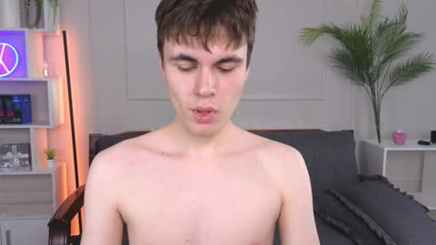 Maks online show from January 2025 09:39:01 AM