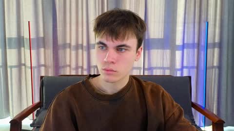 Maks online show from January 2025 10:21:02 AM