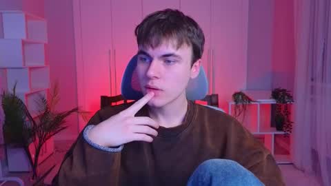 Maks online show from January 2025 09:47:01 AM