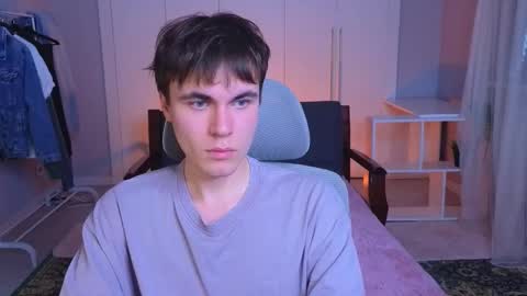 Maks online show from February 2025 06:44:01 AM