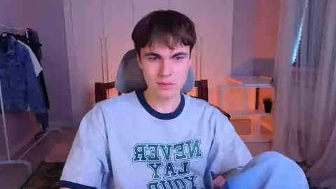 Maks online show from February 2025 08:18:01 AM