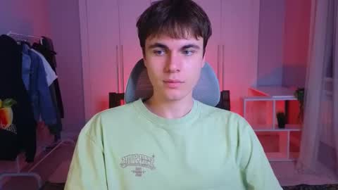 Maks online show from February 2025 01:25:02 PM