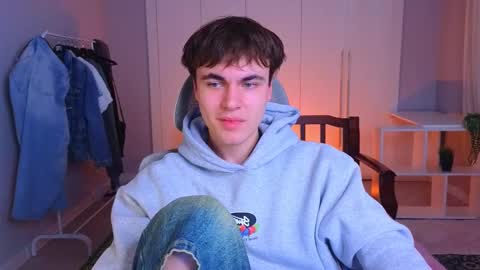 Maks online show from March 2025 09:13:01 AM