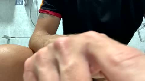 italianbigcock91 online show from March 2026 07:58:01 AM