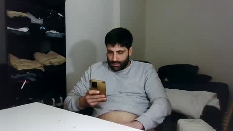 Snapshot of italianboybcn chatting on January 2025 05:23:01 PM italianboybcn online show from January 2025 05:23:01 PM