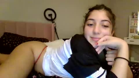 ItalianKitty online show from December 2025 01:54:02 AM