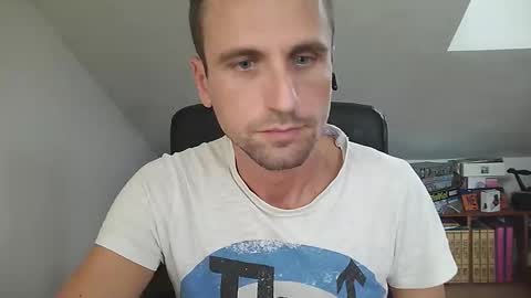 italiano116116 online show from October 2025 08:37:01 AM