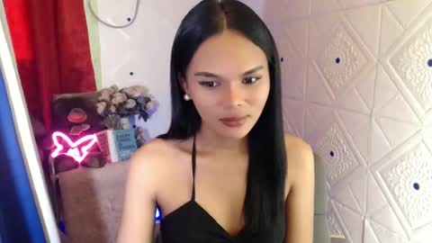 Snapshot of itgirl_cathy chatting on January 2025 11:04:01 PM CathCathy online show from January 2025 11:04:01 PM