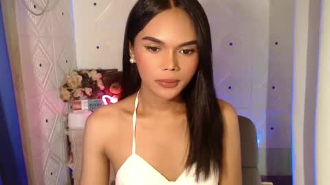 Snapshot of itgirl_cathy chatting on February 2025 03:23:02 AM CathCathy online show from February 2025 03:23:02 AM