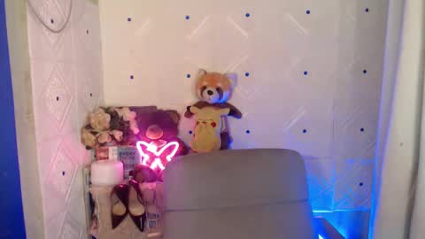Snapshot of itgirl_cathy chatting on February 2025 12:03:01 AM CathCathy online show from February 2025 12:03:01 AM