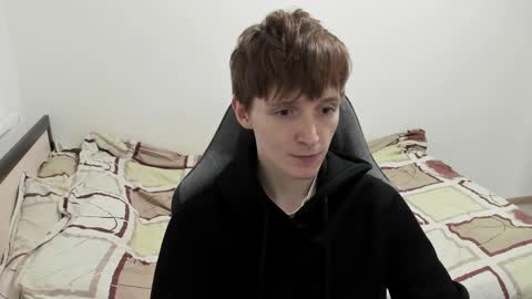 Snapshot of ithan_red chatting on January 2025 08:21:01 PM Ethan online show from January 2025 08:21:01 PM