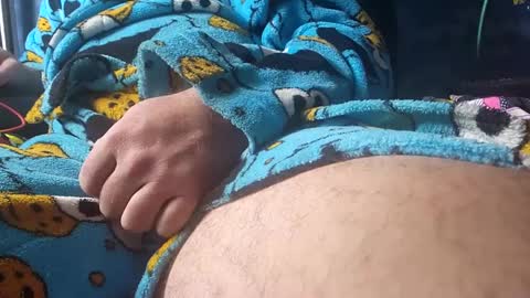 itissnowing online show from February 2025 04:31:01 AM