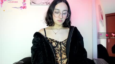 Angelica online show from January 2025 10:49:02 PM