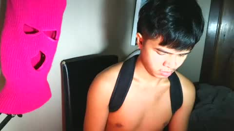 Snapshot of its_charliexcx chatting on June 2026 08:41:01 AM Charlie xcx online show from June 2026 08:41:01 AM