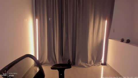 Snapshot of its_jane chatting on December 2025 08:50:02 PM ITS JANE online show from December 2025 08:50:02 PM