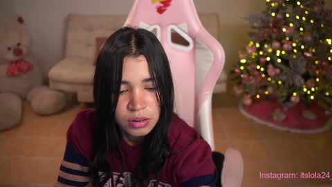   online show from December 2024 01:50:02 AM