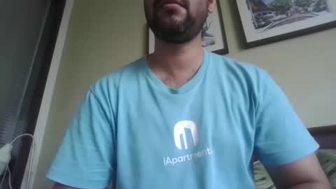 its_me_2323 online show from December 2025 04:40:01 AM