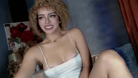 Snapshot of its_me_cataleya chatting on February 2025 02:47:02 AM Cataleya Rogers online show from February 2025 02:47:02 AM