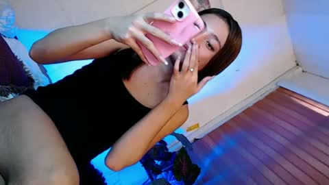 its_me_luna1111 online show from July 2026 07:23:02 AM
