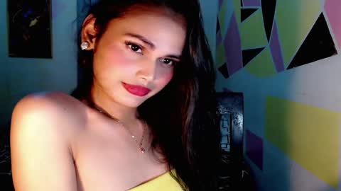 MIRABEL online show from May 2026 05:04:02 AM
