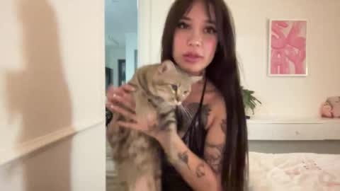 helltai online show from January 2026 04:45:02 PM