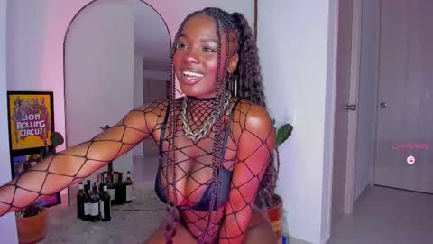 Snapshot of itslau_ chatting on March 2025 02:34:01 AM lau online show from March 2025 02:34:01 AM