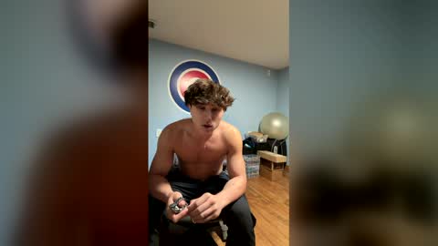 Snapshot of itsleoblaze chatting on March 2026 12:38:01 AM itsleoblaze online show from March 2026 12:38:01 AM