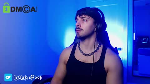 Itslukiepooh online show from November 2025 11:54:01 PM