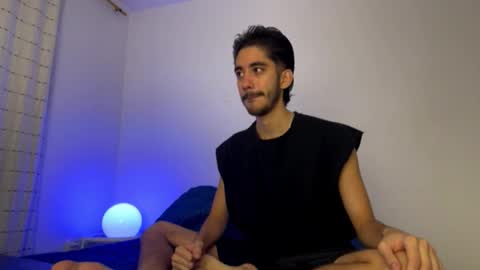 itsmartin_ online show from February 2026 12:11:01 PM