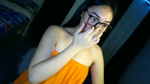 itsmehotqueen online show from May 2026 06:20:01 AM